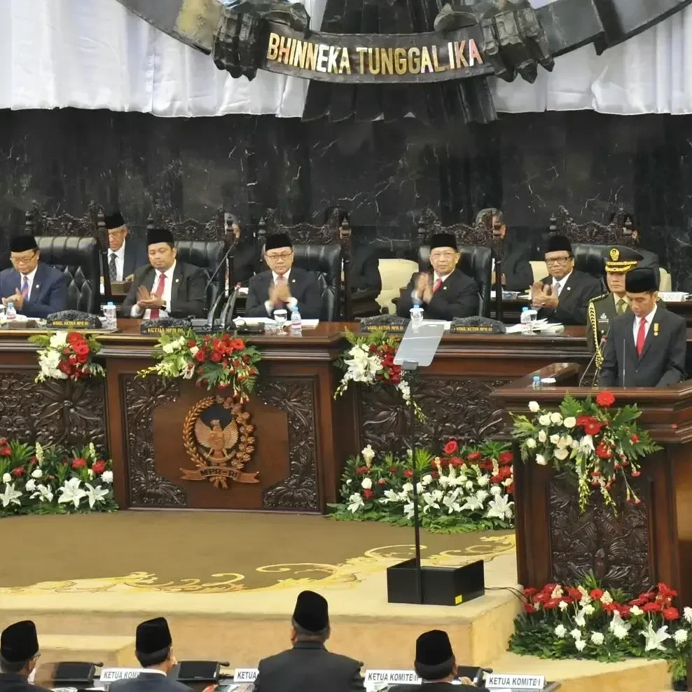 Sidang Paripurna MPR