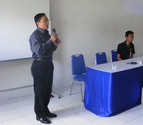 Ketua STMIK STIKOM Balikpapan