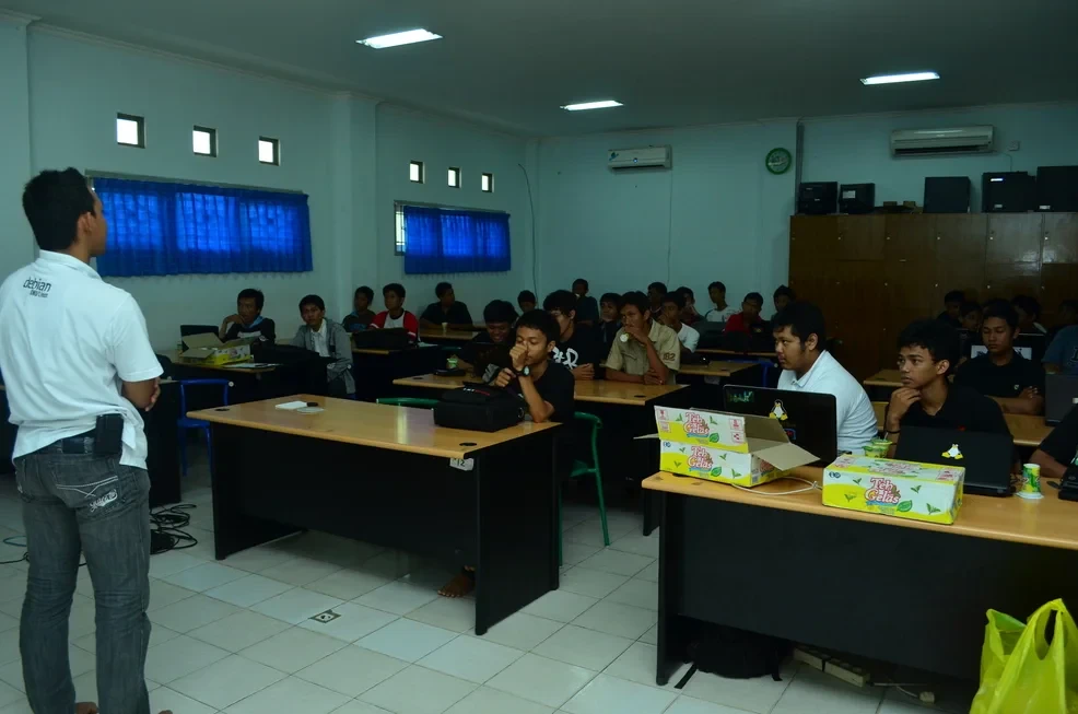 Atensi peserta terhadap materi