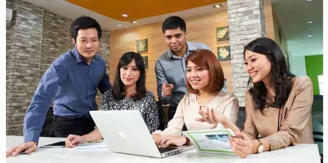 meeting di kantor