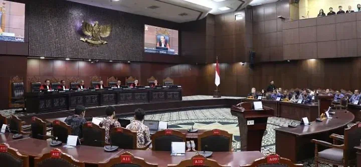 MK Nyatakan UU Pensiun Pejabat No.12/1980 Inkonstitusional Bersyarat