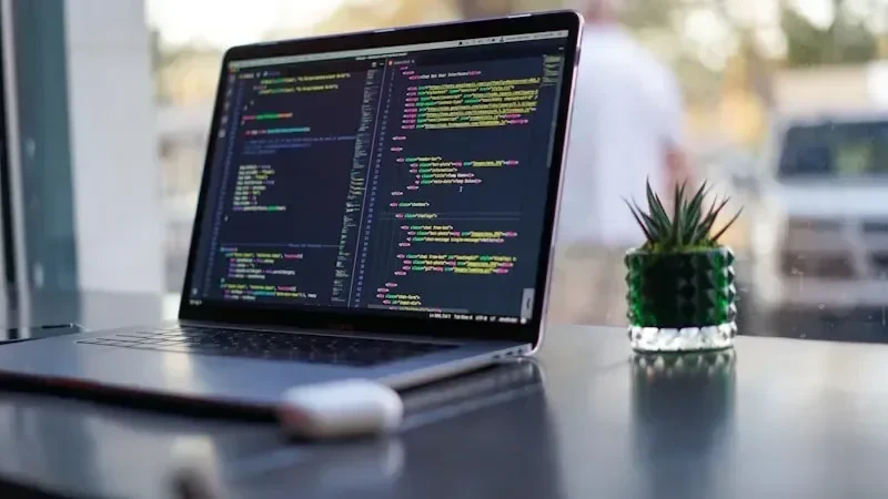 Eksperimen Desktop BlankOn: Compiz, Gnome-Do, dan XFishtank