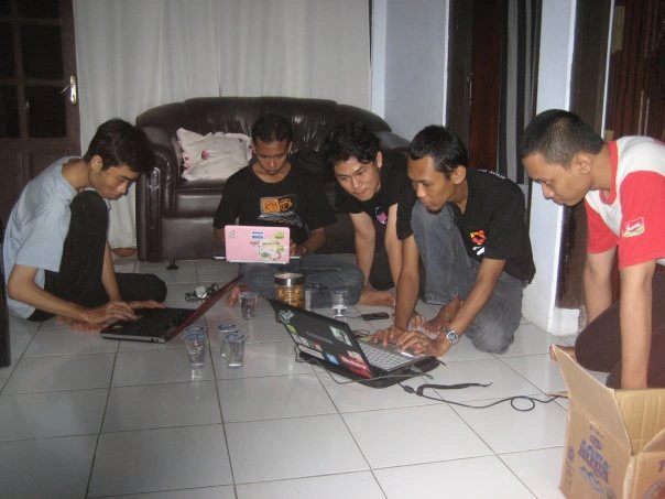 Dokumentasi Ubuntu Jogja dan FOLK Kebumen 1