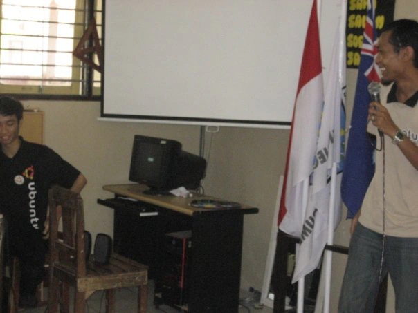 Dokumentasi Ubuntu Jogja dan FOLK Kebumen 21