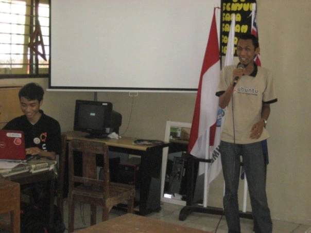 Dokumentasi Ubuntu Jogja dan FOLK Kebumen 22