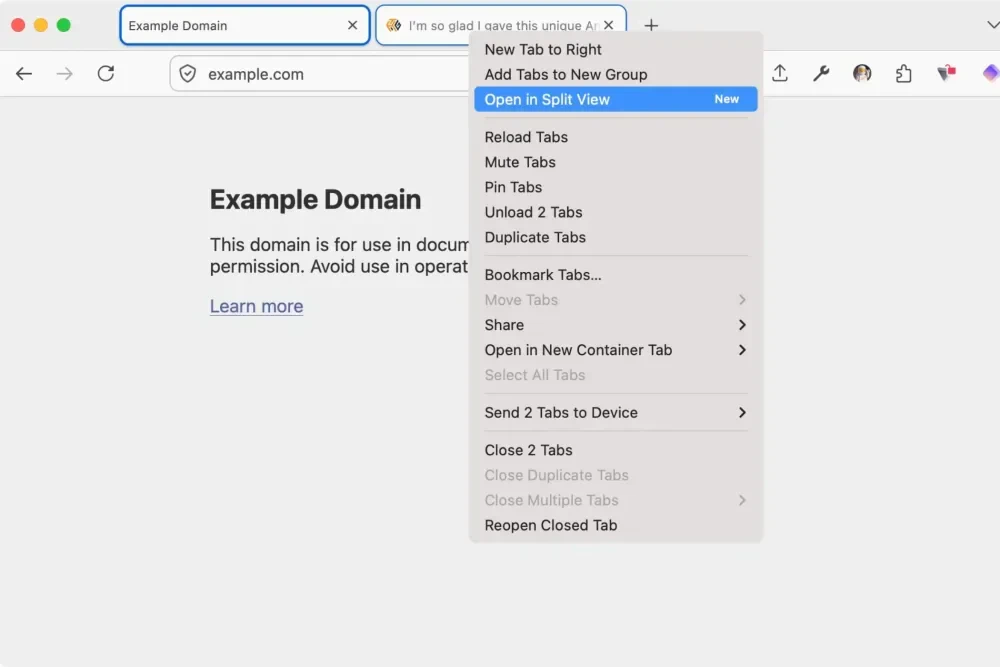 Split view Firefox 149 menampilkan dua tab berdampingan